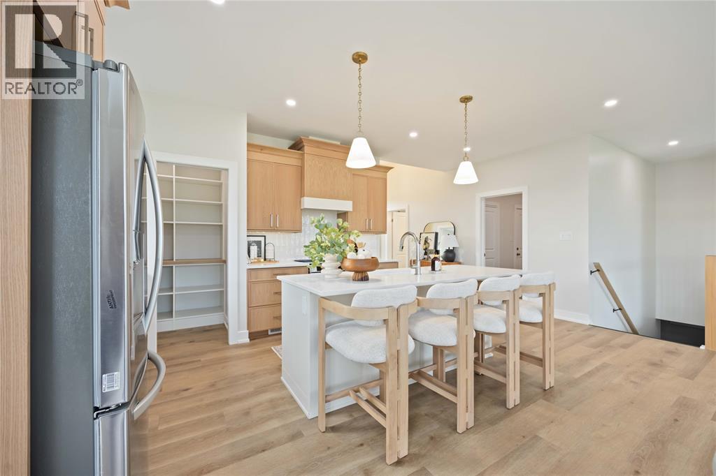 3584 Britt Boulevard, Plympton-Wyoming, Ontario  N0N 1E0 - Photo 9 - 26001065