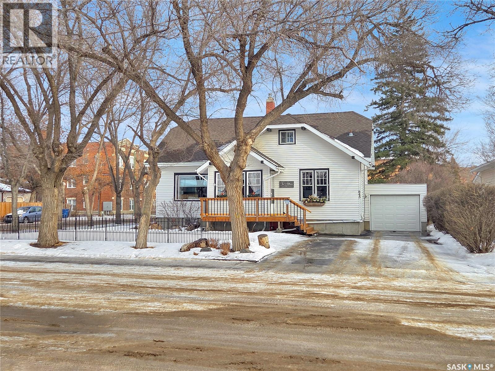 845 Alder Avenue, Moose Jaw, Saskatchewan  S6H 0X7 - Photo 5 - SK026680