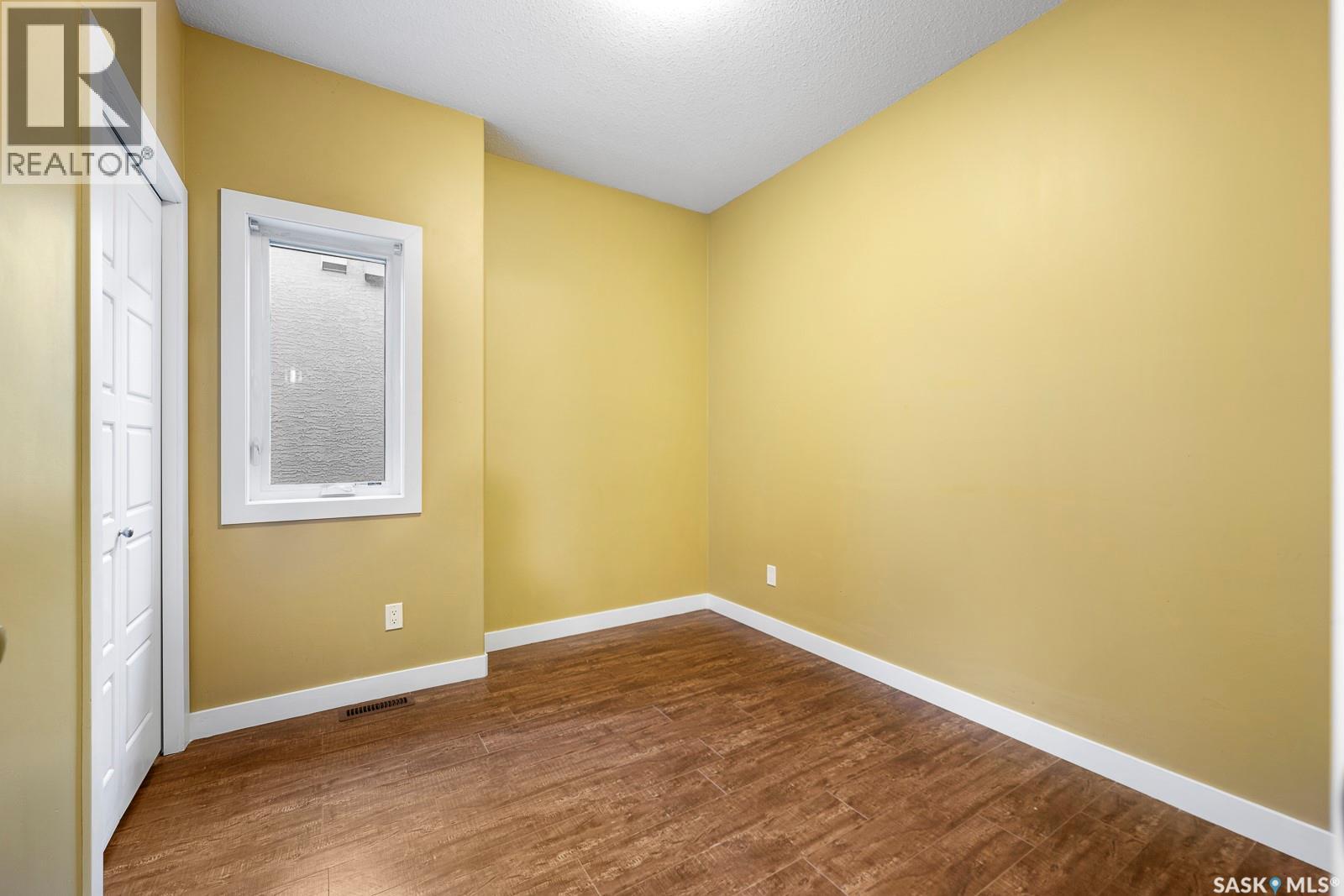 1069 Lindsay Street, Regina, Saskatchewan  S4N 3A8 - Photo 11 - SK026651