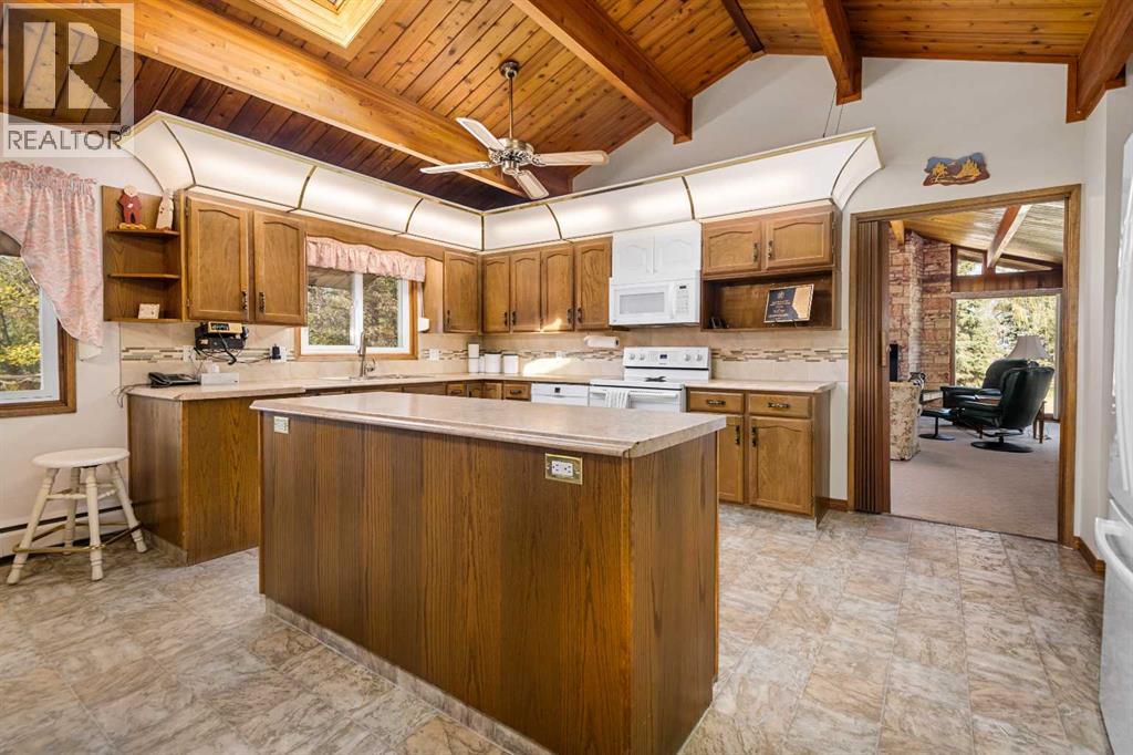 27403 Township Road 292, Rural Mountain View County, Alberta  T0M 0S0 - Photo 16 - A2260081