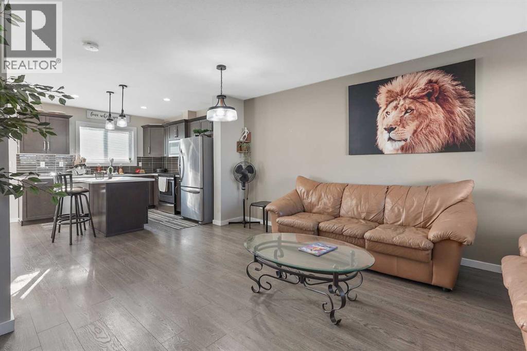 2, 1180 Keystone Road W, Lethbridge, Alberta  T1J 5H6 - Photo 3 - A2271878