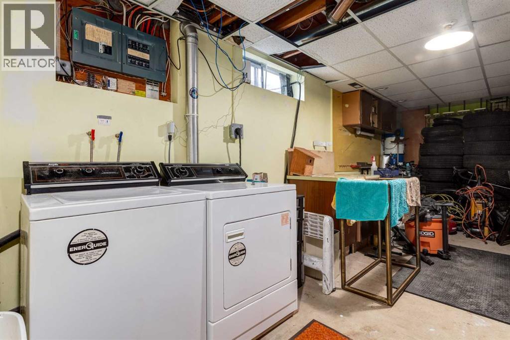 744 Hunterston Crescent Nw, Calgary, Alberta  T2K 4N2 - Photo 27 - A2276983