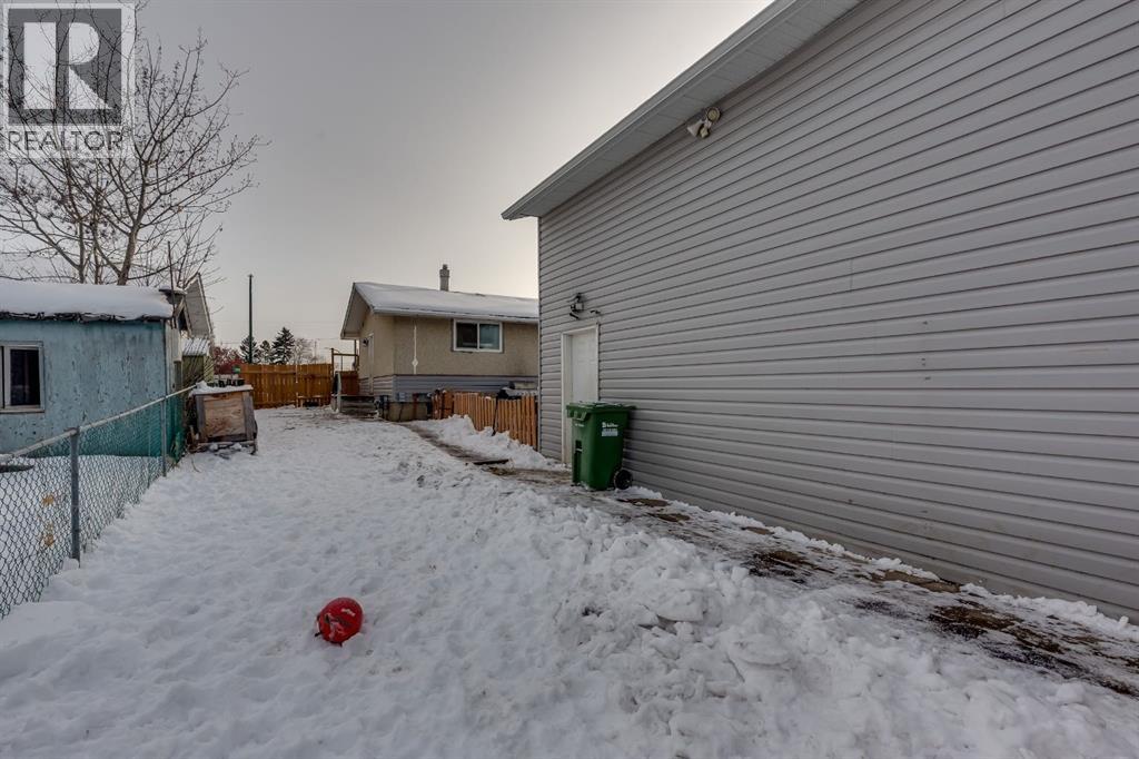 26 Fern Road, Red Deer, Alberta  T4N 4Z4 - Photo 36 - A2277920