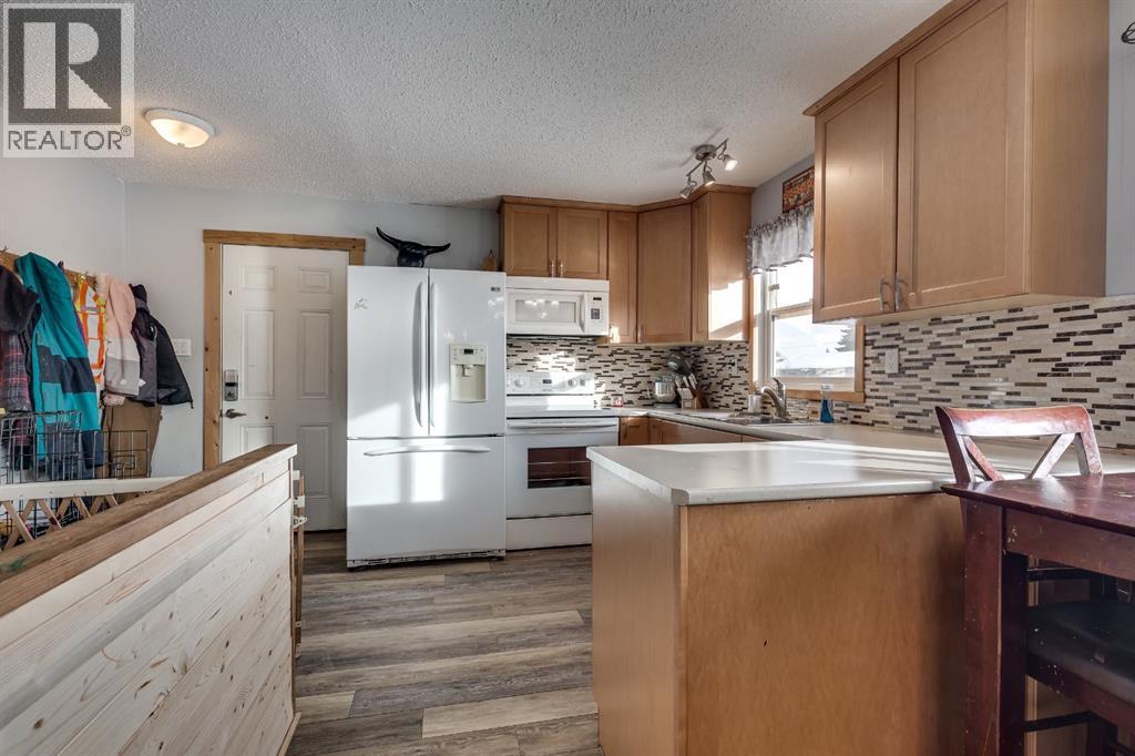 26 Fern Road, Red Deer, Alberta  T4N 4Z4 - Photo 10 - A2277920