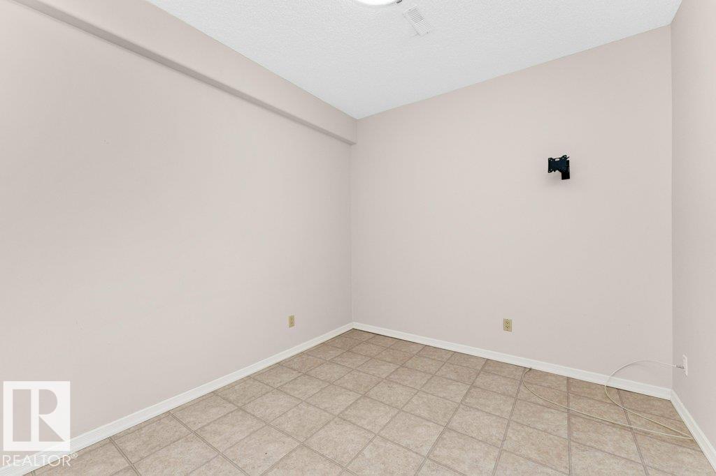 #17 577 Butterworth Wy Nw, Edmonton, Alberta T6R 2Y2 - Photo 35 - E4469961