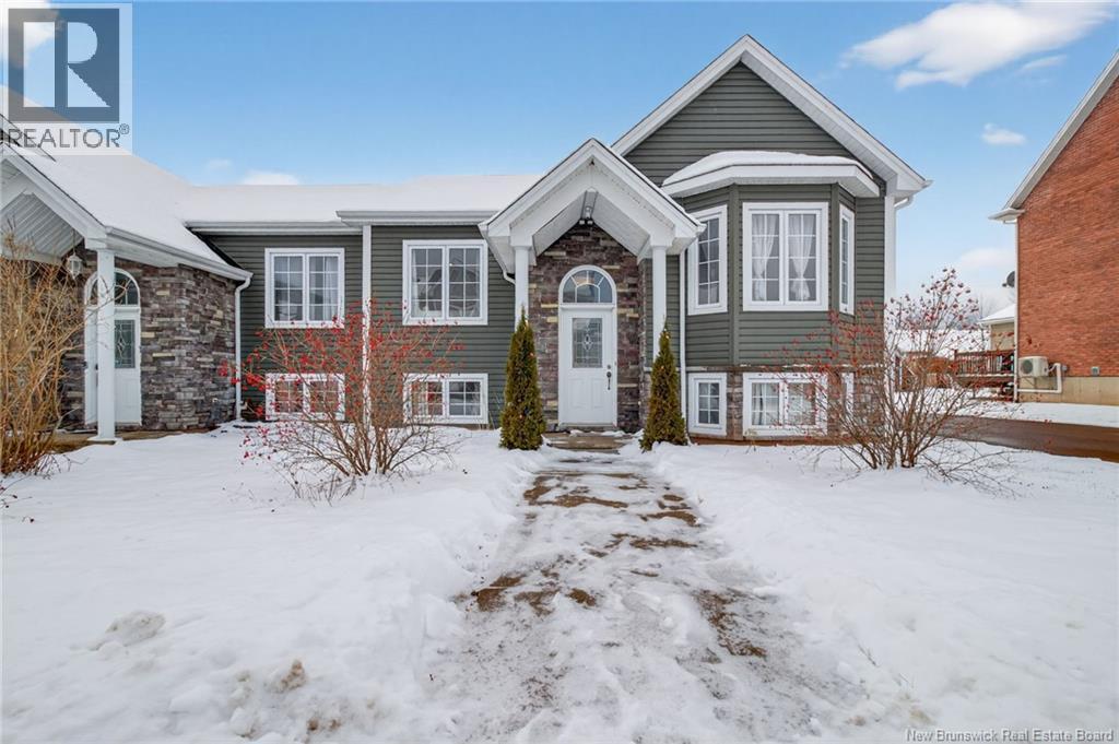 66 Croasdale, Moncton, New Brunswick  E1E 0A8 - Photo 1 - NB132162