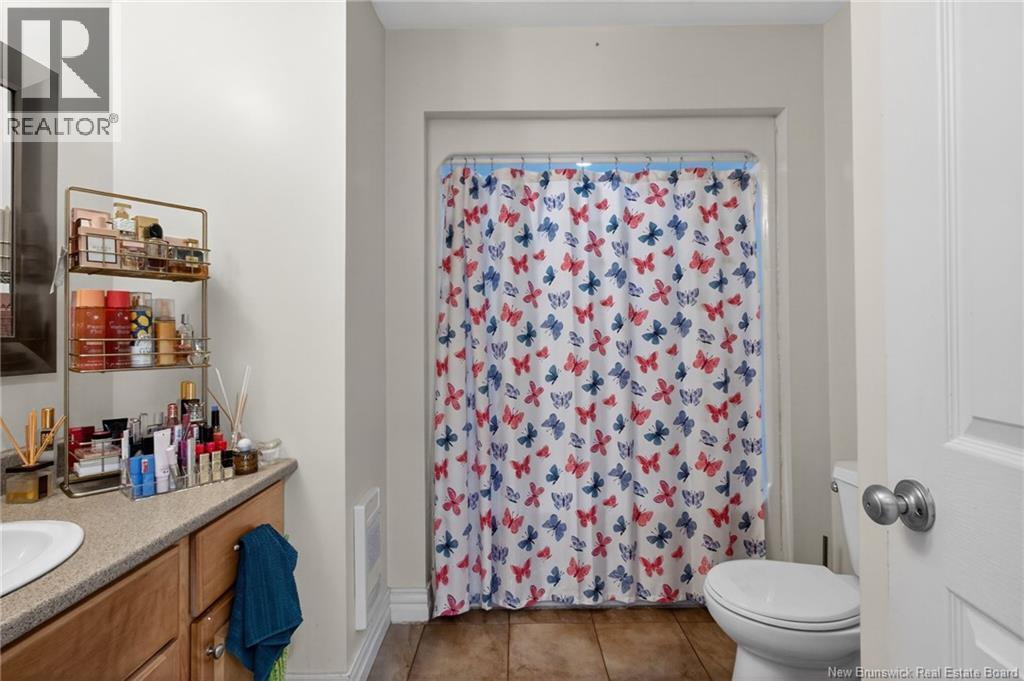 66 Croasdale, Moncton, New Brunswick  E1E 0A8 - Photo 38 - NB132162