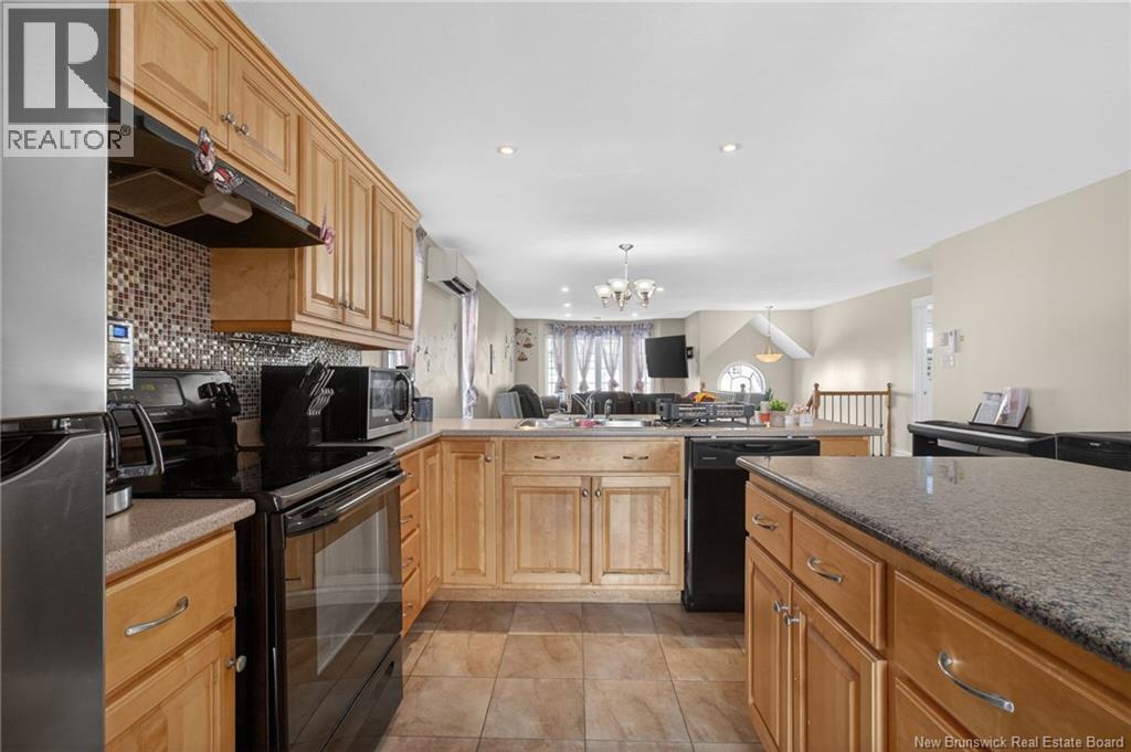 66 Croasdale, Moncton, New Brunswick  E1E 0A8 - Photo 8 - NB132162