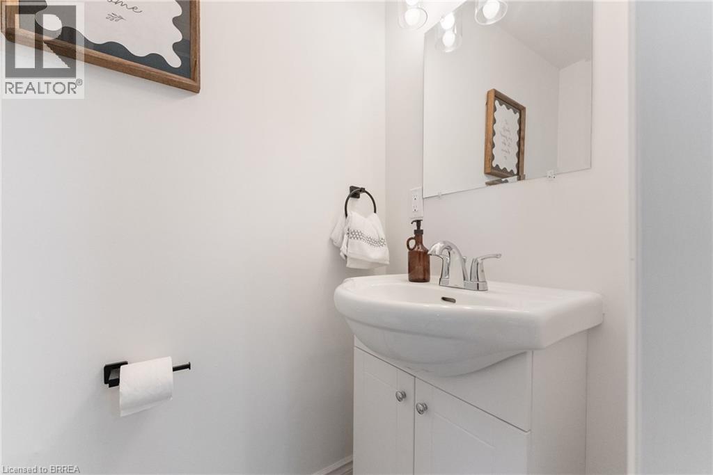 581 John Street N, Hamilton, Ontario  L8L 4S2 - Photo 15 - 40798376