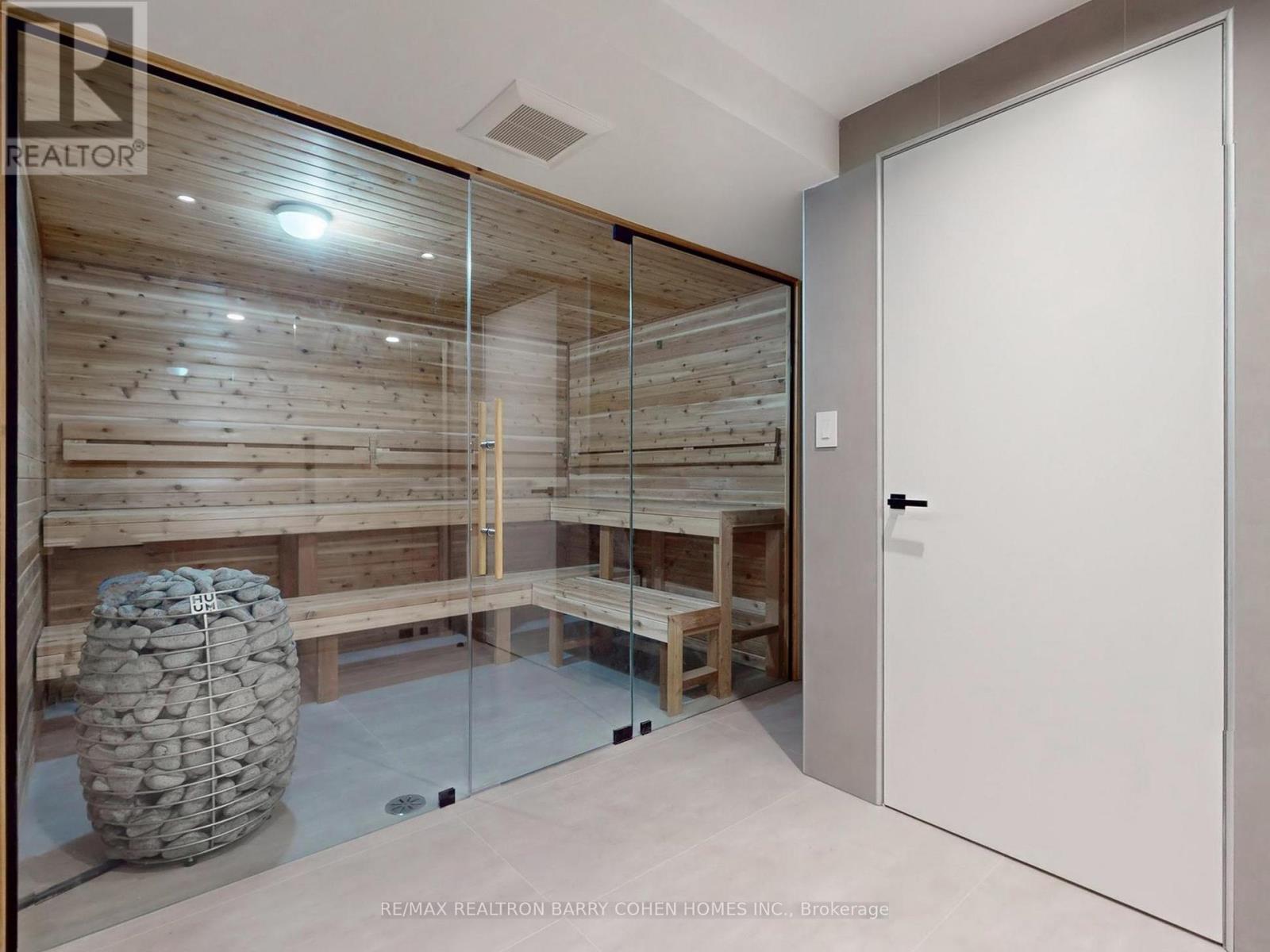 135 Imperial Street, Toronto, Ontario  M5P 1C7 - Photo 37 - C12583102