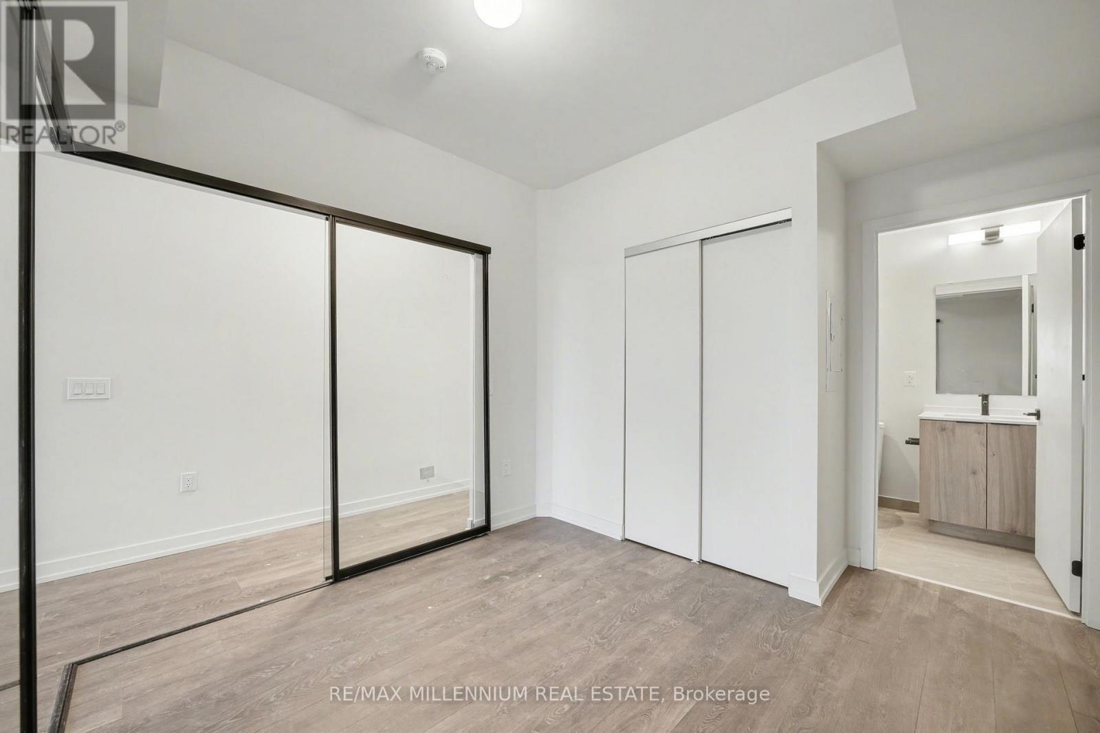 917 - 181 Sterling Road, Toronto (Dufferin Grove), Ontario  M6R 2B2 - Photo 12 - C12694950