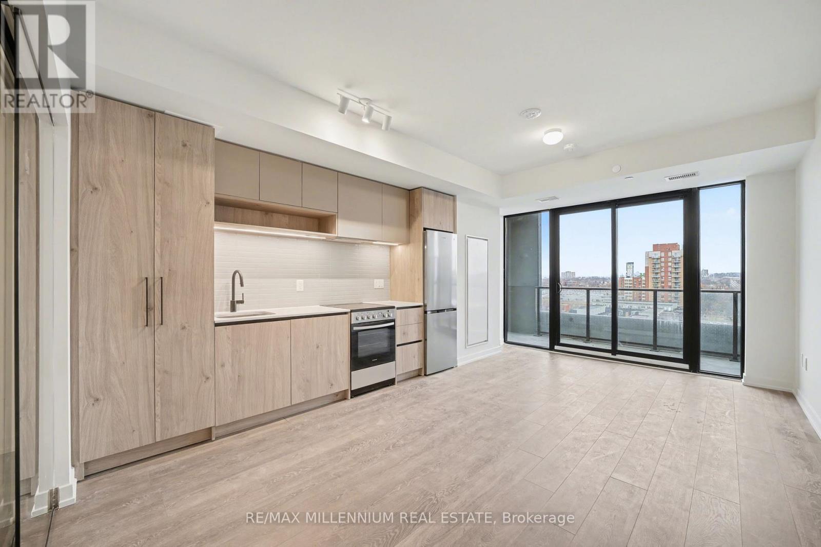 917 - 181 Sterling Road, Toronto (Dufferin Grove), Ontario  M6R 2B2 - Photo 15 - C12694950