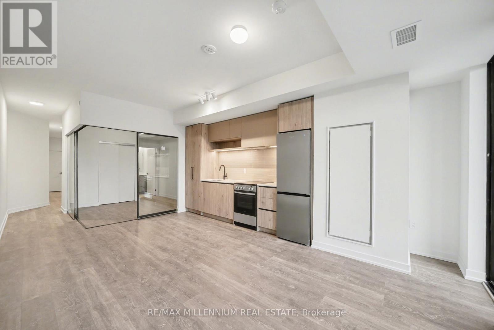 917 - 181 Sterling Road, Toronto (Dufferin Grove), Ontario  M6R 2B2 - Photo 20 - C12694950