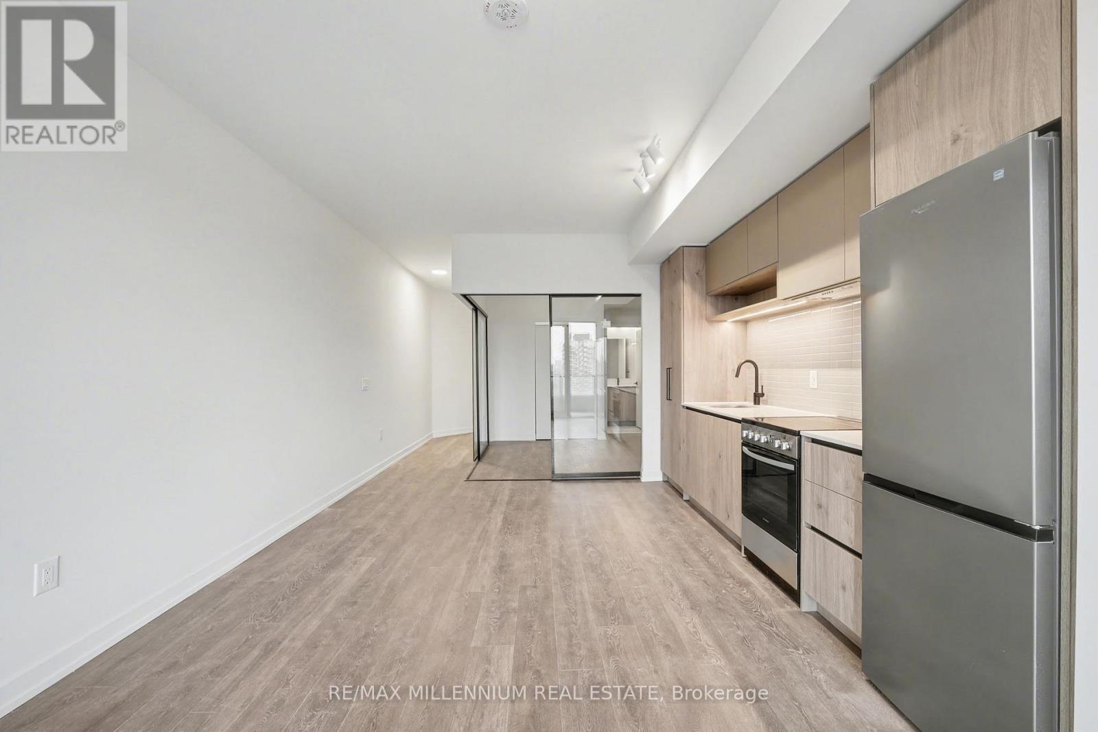 917 - 181 Sterling Road, Toronto (Dufferin Grove), Ontario  M6R 2B2 - Photo 21 - C12694950