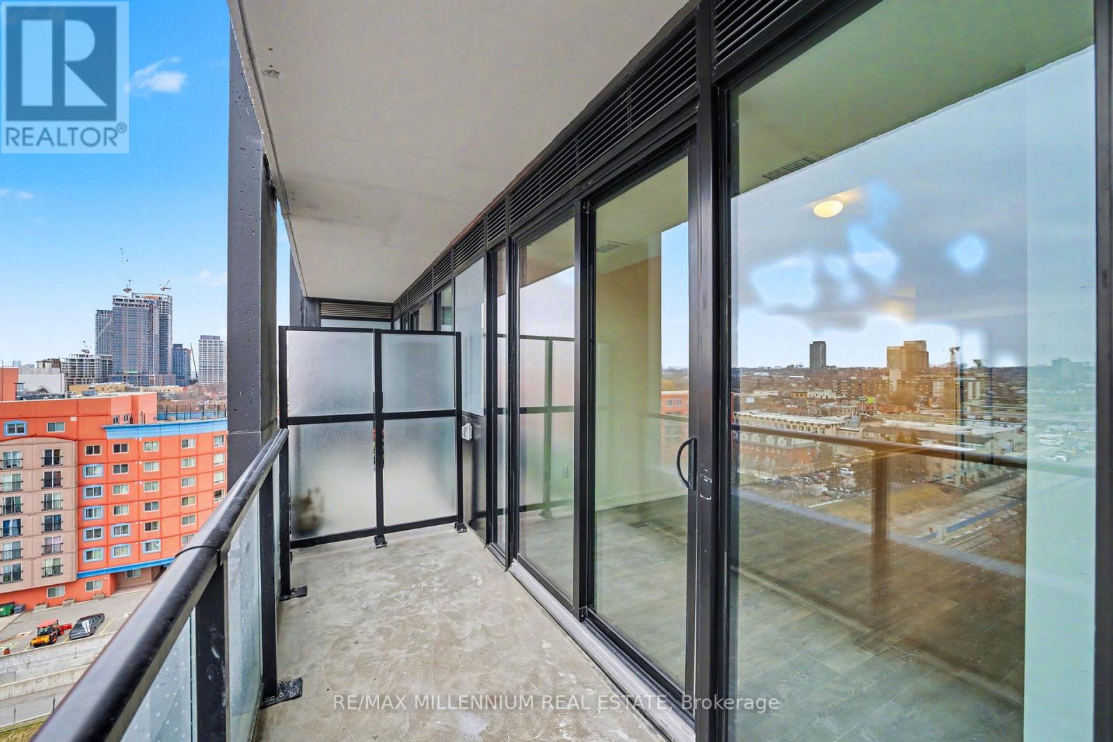 917 - 181 Sterling Road, Toronto (Dufferin Grove), Ontario  M6R 2B2 - Photo 23 - C12694950