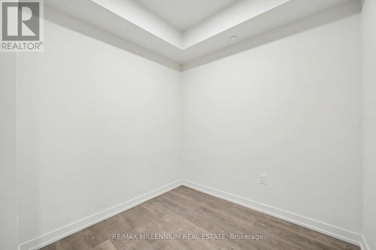 917 - 181 Sterling Road, Toronto (Dufferin Grove), Ontario  M6R 2B2 - Photo 6 - C12694950