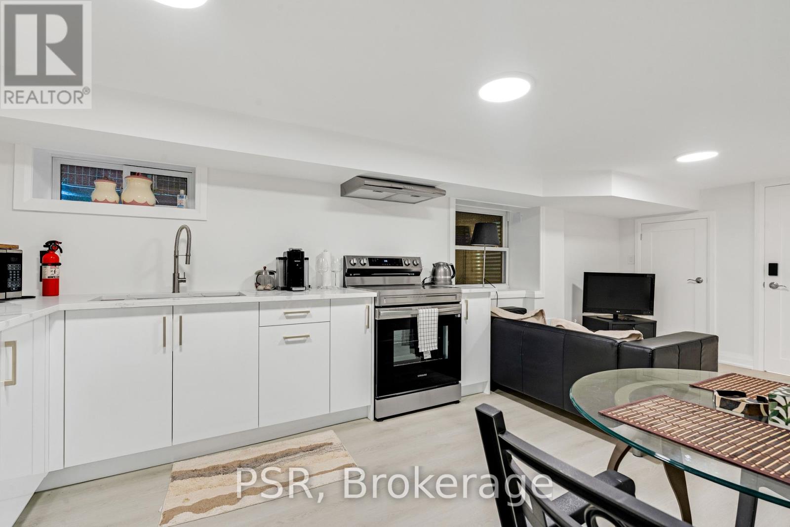 101 Clifton Road, Toronto, Ontario  M4T 2G3 - Photo 25 - C12695000