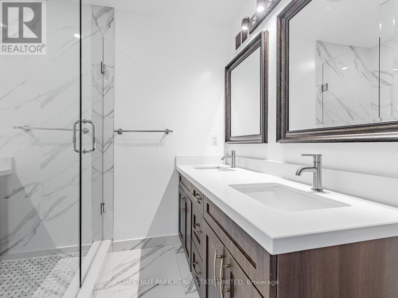 263 Old Forest Hill Road, Toronto (Forest Hill North), Ontario  M6C 2H5 - Photo 26 - C12695002