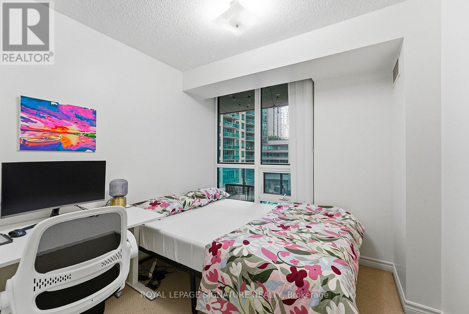 502 - 19 Grand Trunk Crescent, Toronto (Waterfront Communities), Ontario  M5J 3A3 - Photo 21 - C12695080