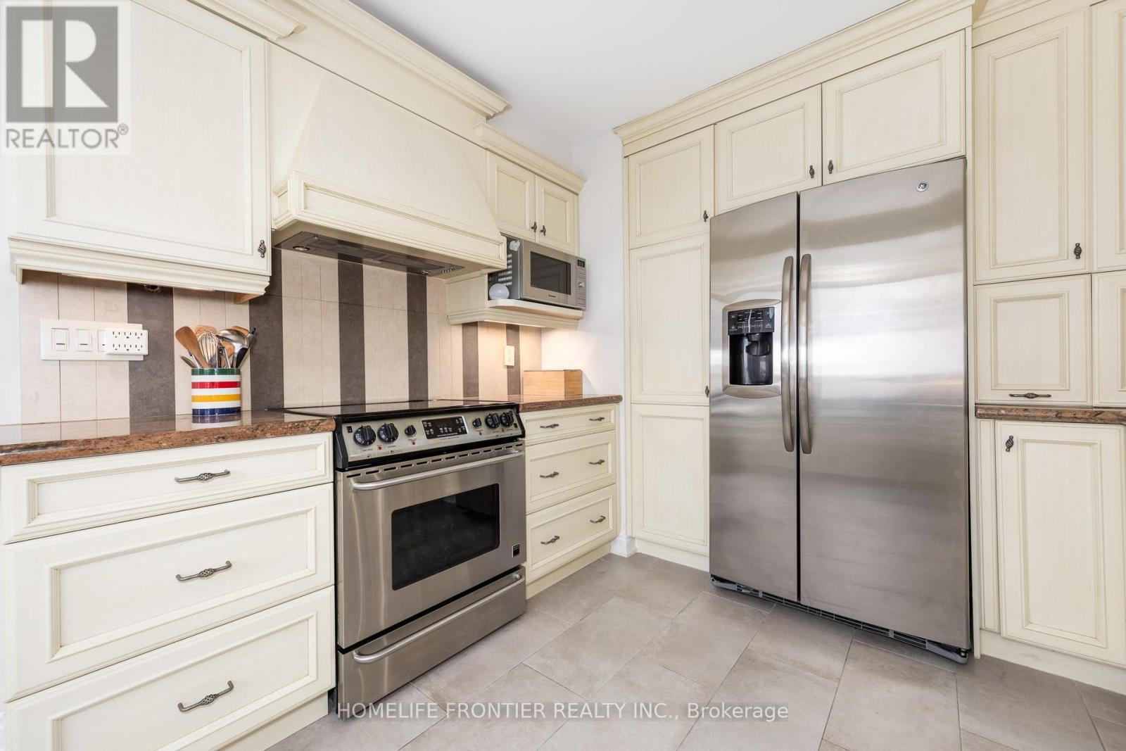 2602 - 100 Upper Madison Avenue, Toronto, Ontario  M2N 6M4 - Photo 15 - C12695114