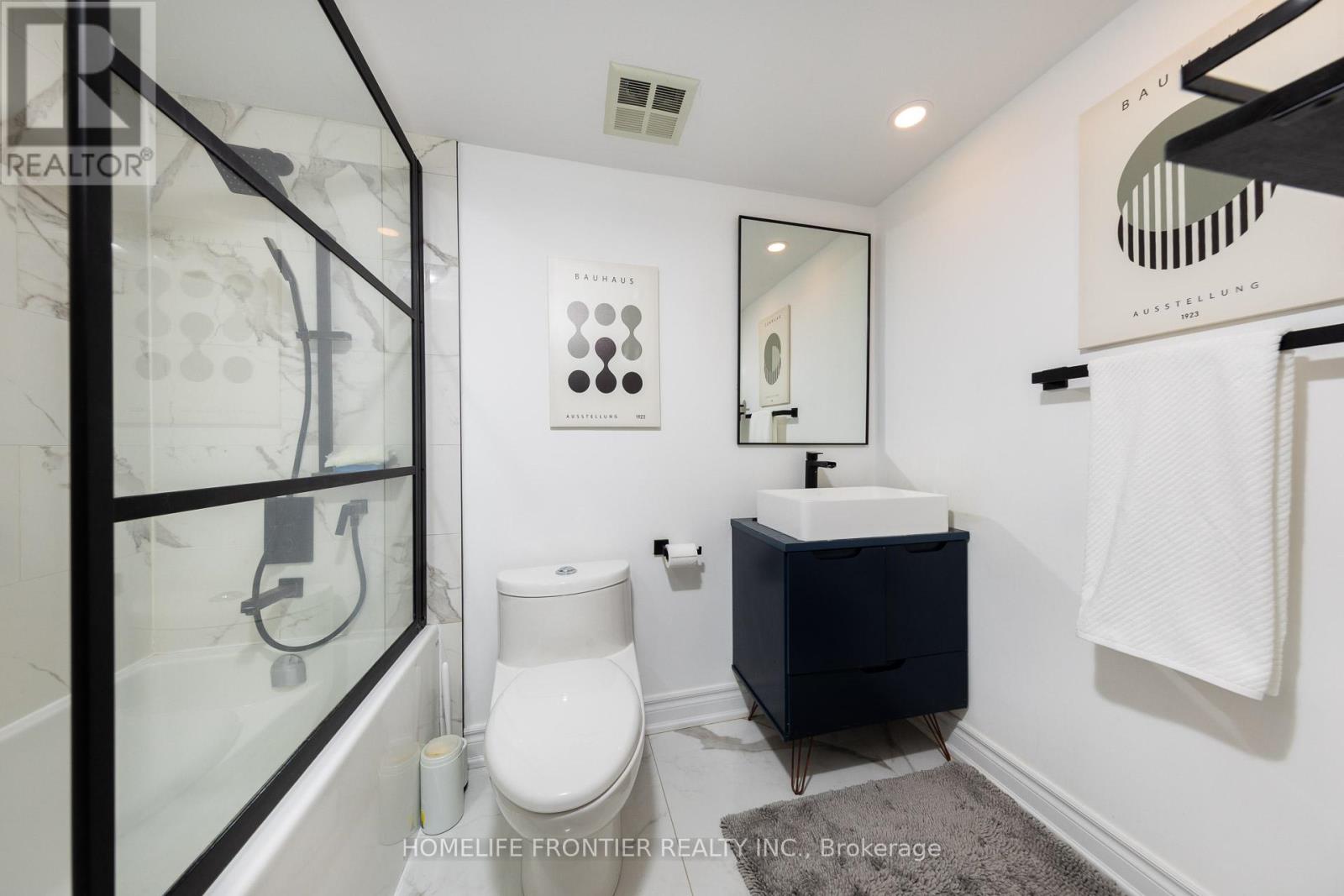 2602 - 100 Upper Madison Avenue, Toronto, Ontario  M2N 6M4 - Photo 21 - C12695114