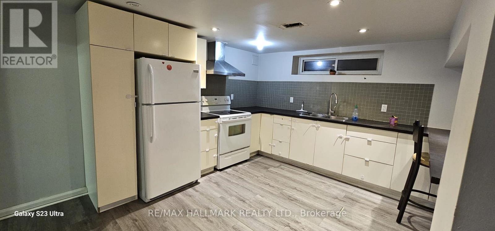 Bsmt - 283 Bogert Avenue, Toronto, Ontario  M2N 1L4 - Photo 2 - C12695204