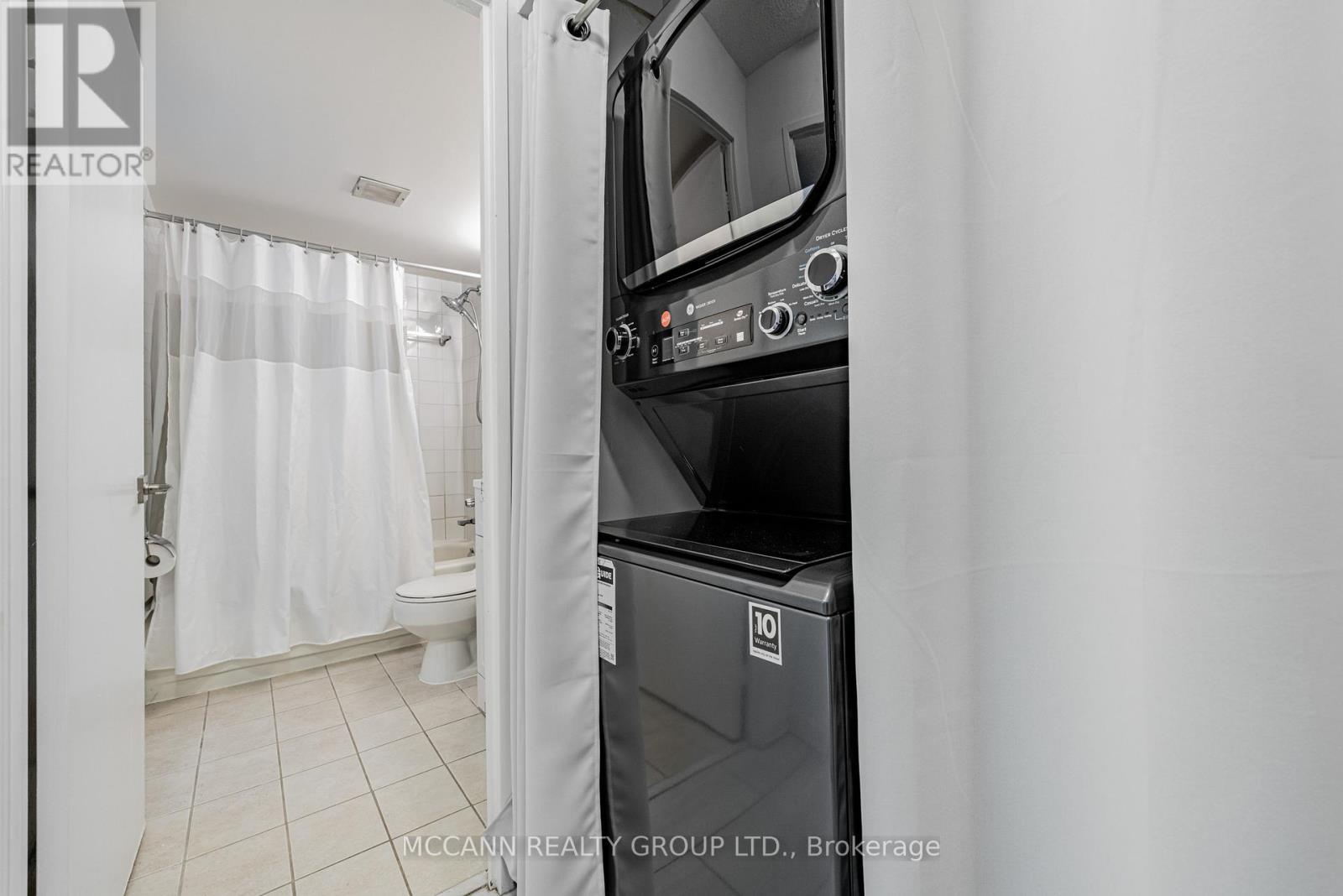 1102 - 25 Maitland Street, Toronto, Ontario  M4Y 2W1 - Photo 14 - C12695242