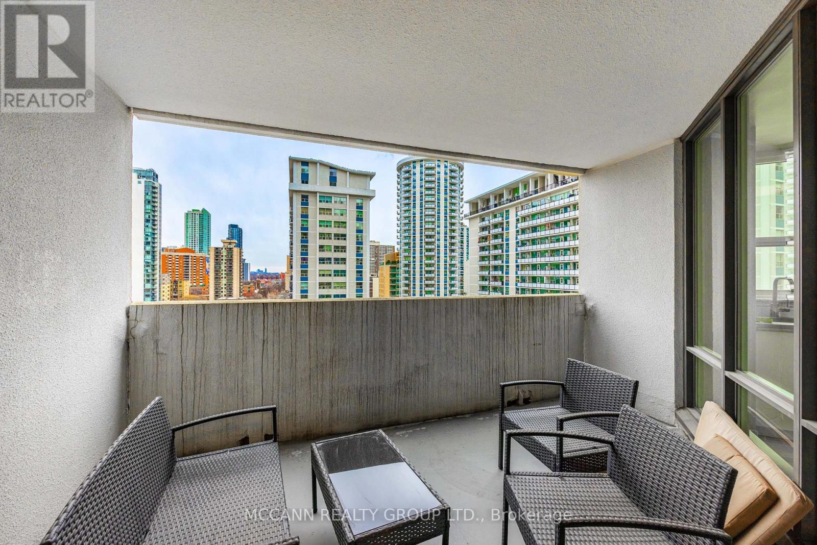 1102 - 25 Maitland Street, Toronto, Ontario  M4Y 2W1 - Photo 19 - C12695242