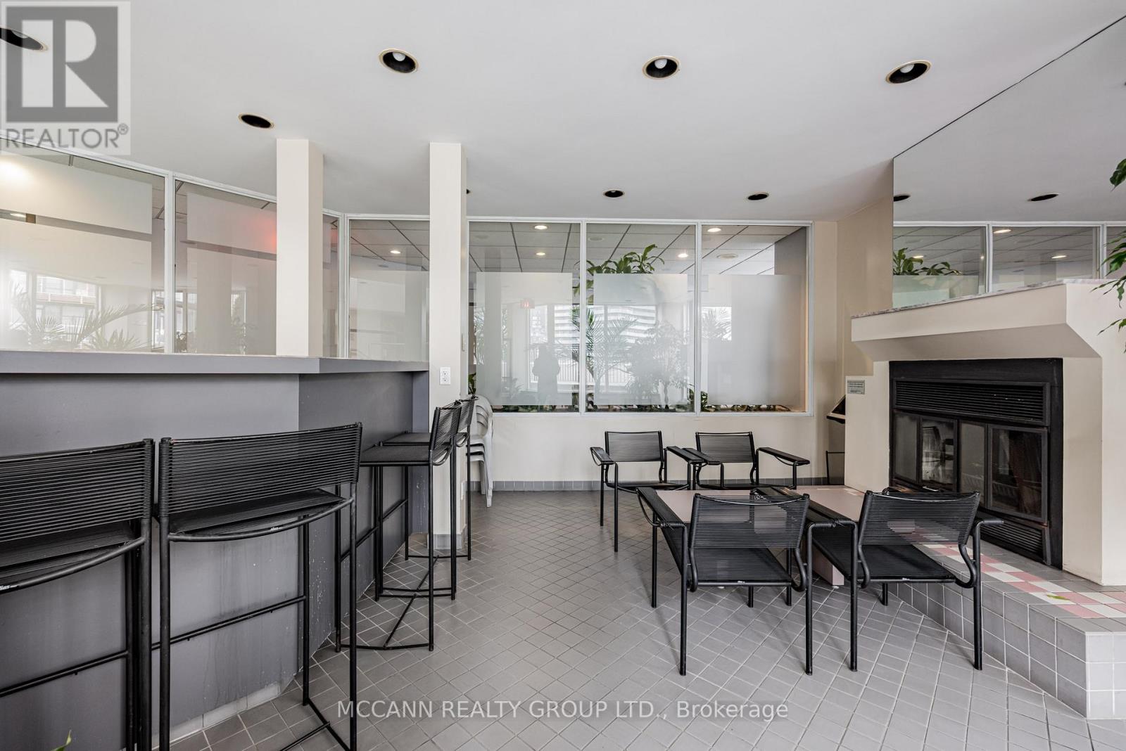 1102 - 25 Maitland Street, Toronto, Ontario  M4Y 2W1 - Photo 21 - C12695242