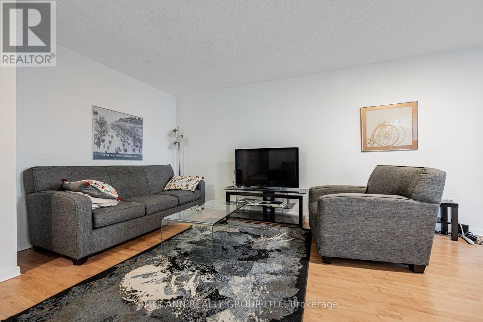 1102 - 25 Maitland Street, Toronto, Ontario  M4Y 2W1 - Photo 7 - C12695242