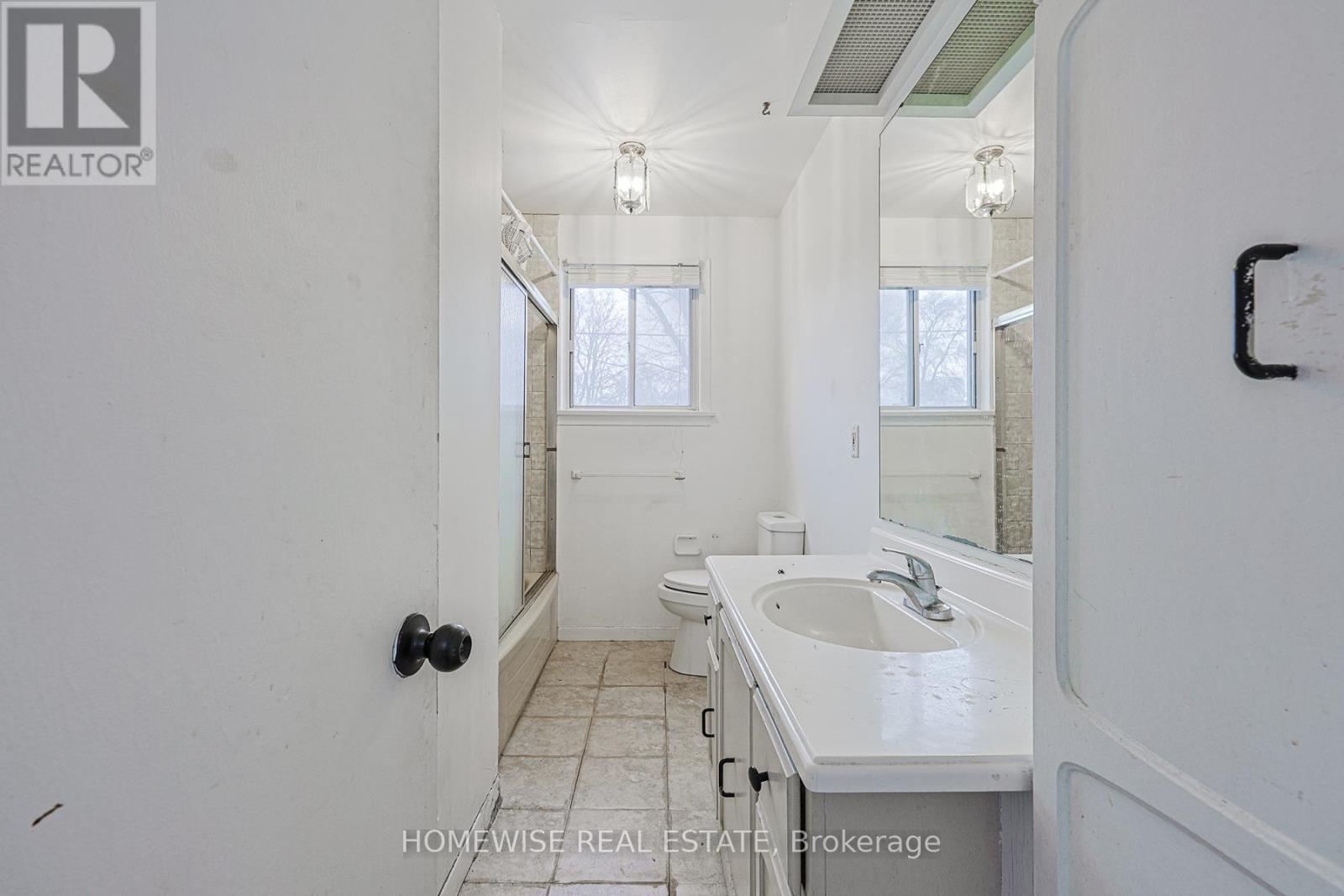 159 Alfred Avenue, Toronto, Ontario  M2N 3J3 - Photo 48 - C12695260