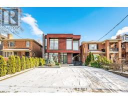 5 BRAEMAR AVENUE, Toronto, Ontario