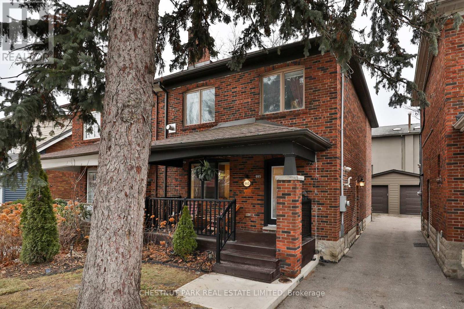 665 MILLWOOD ROAD, Toronto, Ontario