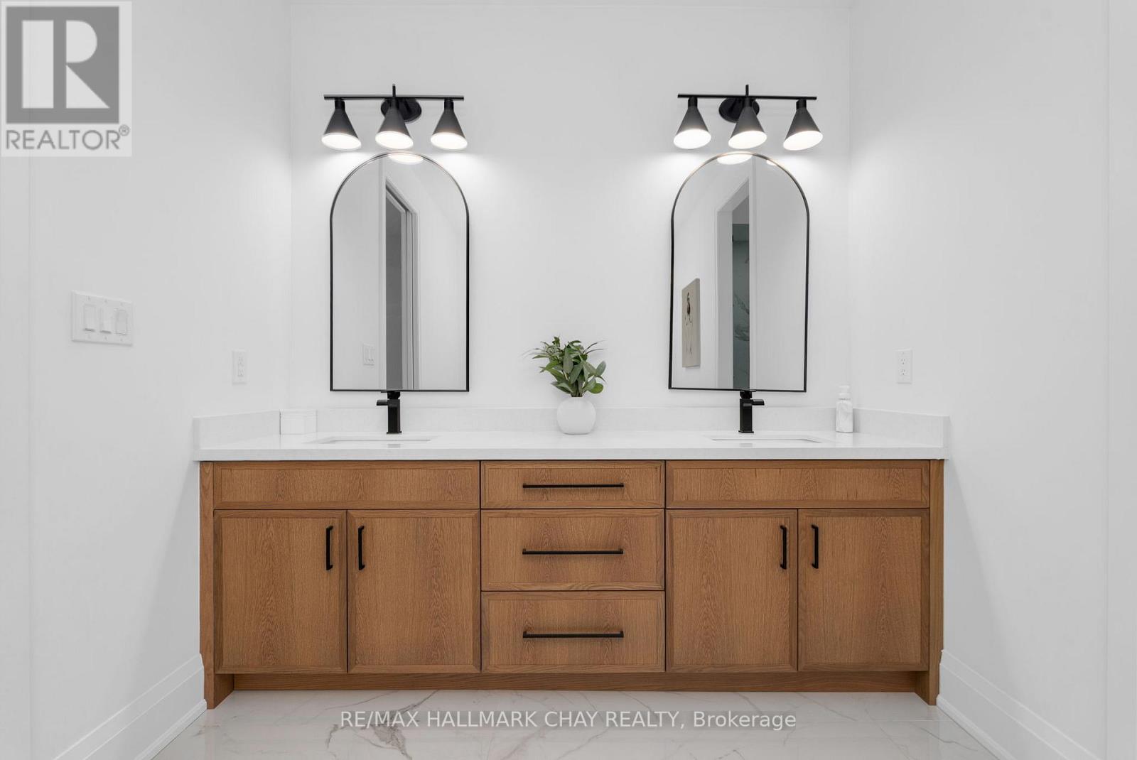 1 Morrison Place, Springwater, Ontario  L9X 2A6 - Photo 17 - S12675724