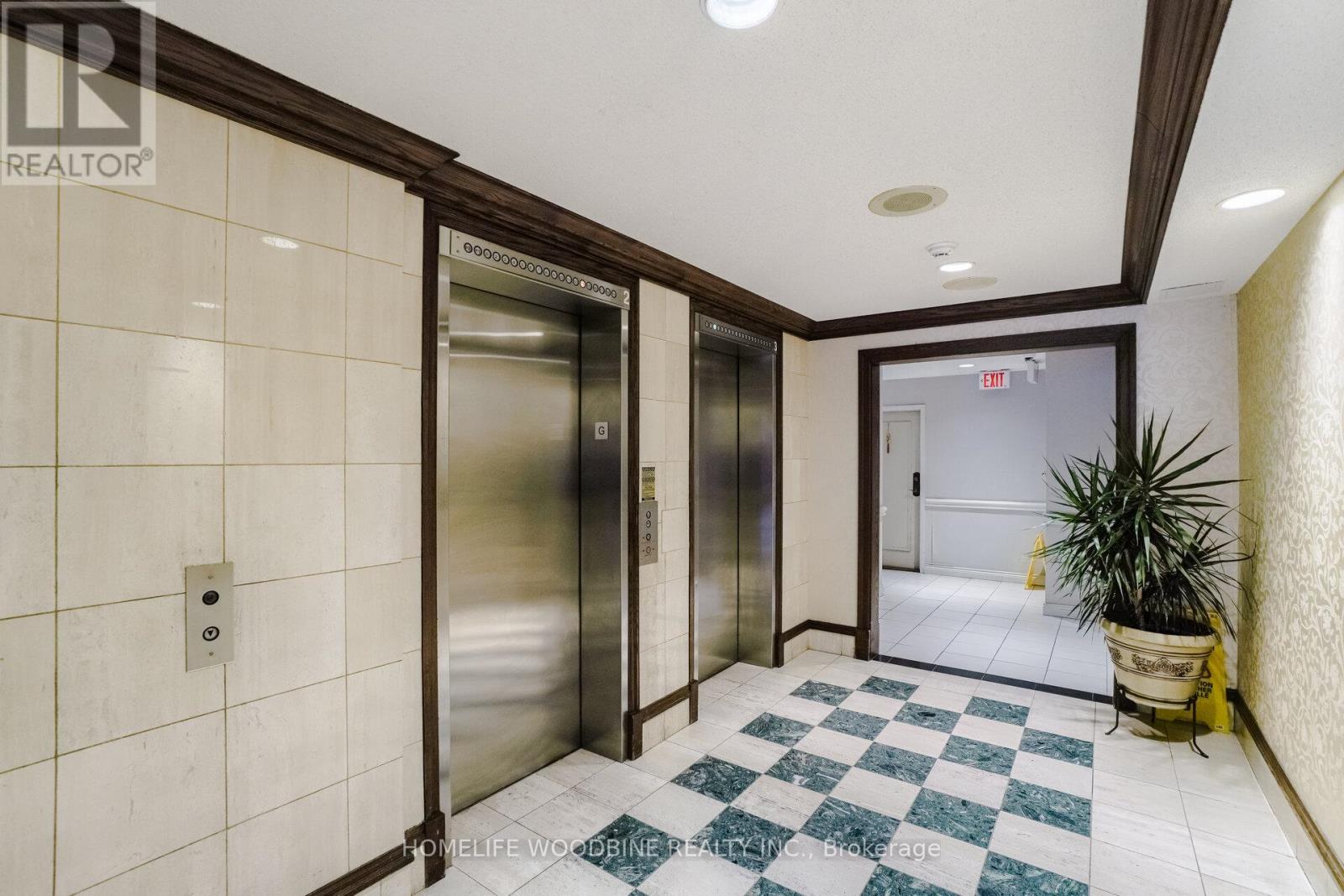 212 - 30 Thunder Grove, Toronto, Ontario  M1V 4A3 - Photo 3 - E12695082