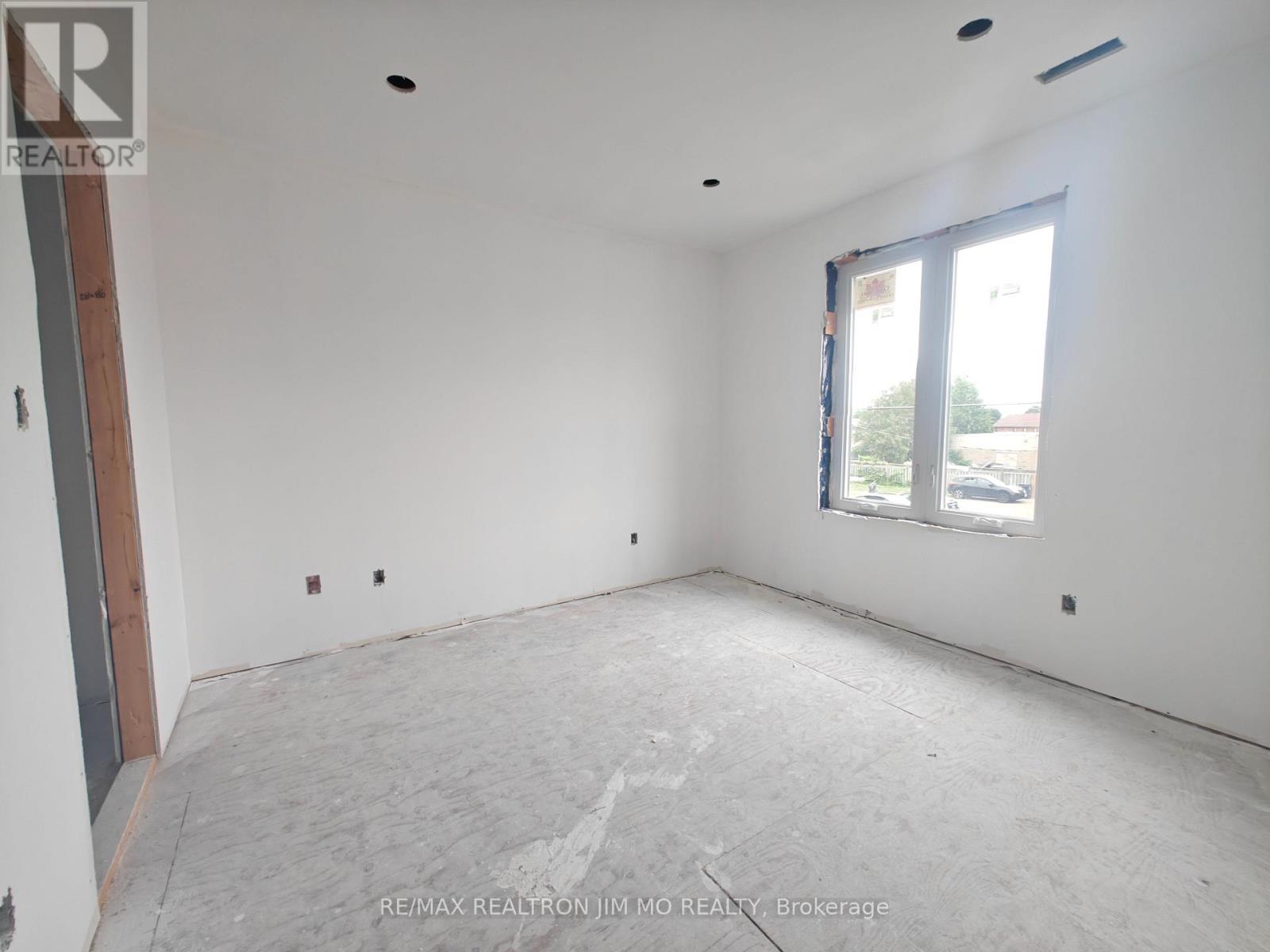 6 Cotton Avenue, Toronto, Ontario  M1K 1Z2 - Photo 11 - E12695094