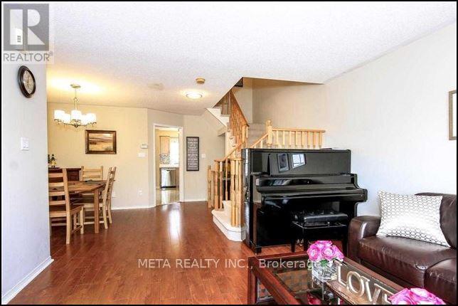 92 Bridgeport Drive, Toronto, Ontario  M1C 5E9 - Photo 4 - E12695110