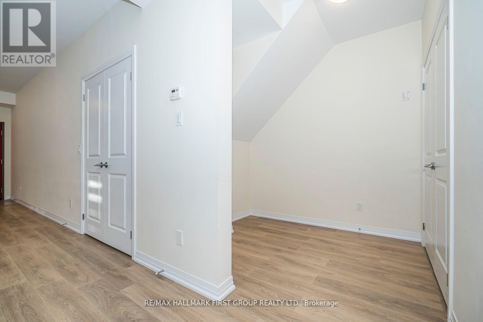 2635 William Jackson Drive, Pickering, Ontario  L1X 0L3 - Photo 7 - E12695192