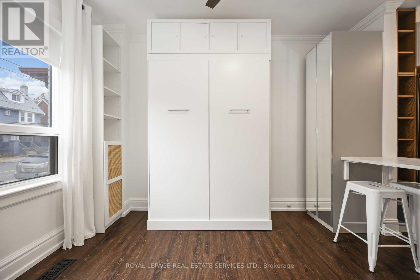 1 - 793 Pape Avenue, Toronto, Ontario  M4K 3T2 - Photo 11 - E12695278