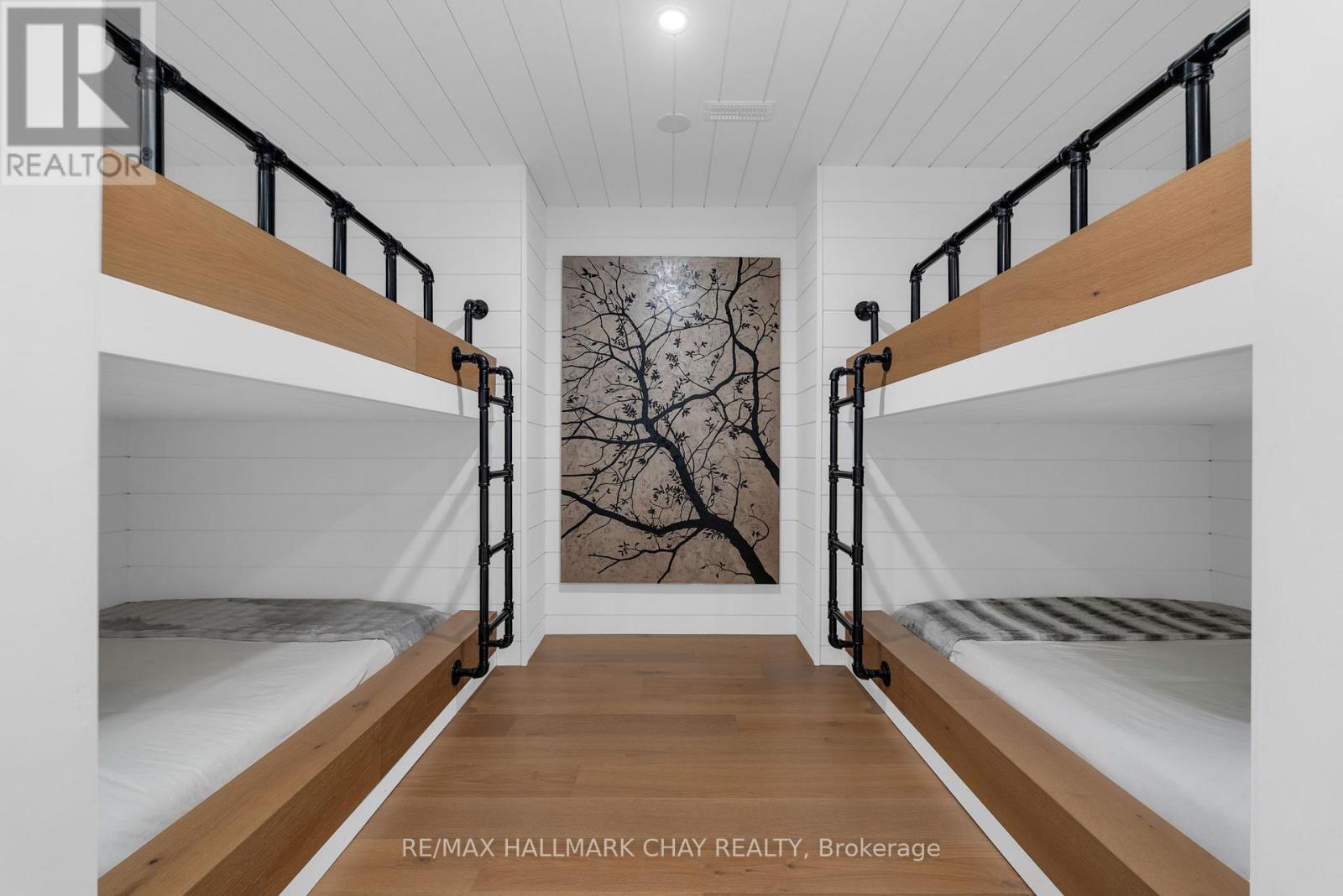 1 Morrison Place, Springwater, Ontario  L9X 2A6 - Photo 37 - S12675724