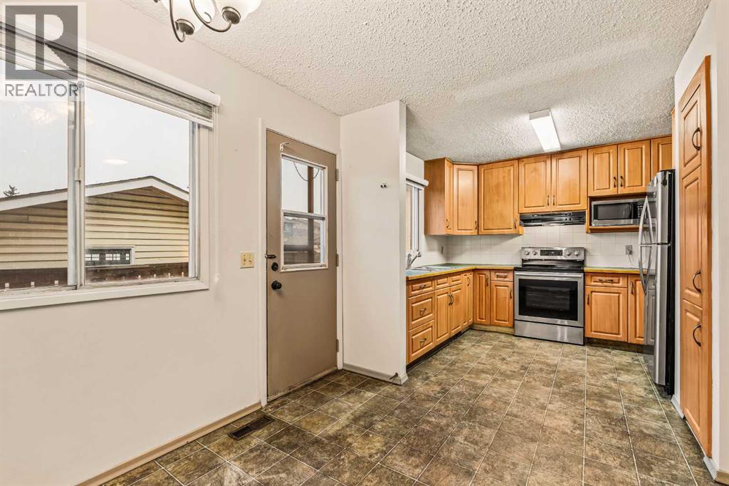 4716b 44 Avenue Ne, Calgary, Alberta  T1Y 3P1 - Photo 10 - A2279146