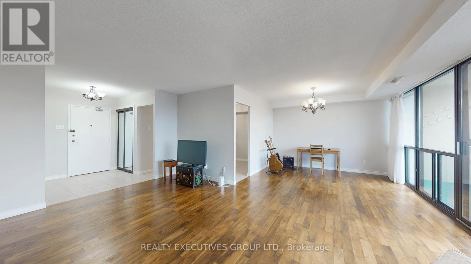 902 - 8111 Yonge Street, Markham, Ontario  L3T 4V9 - Photo 8 - N12694946