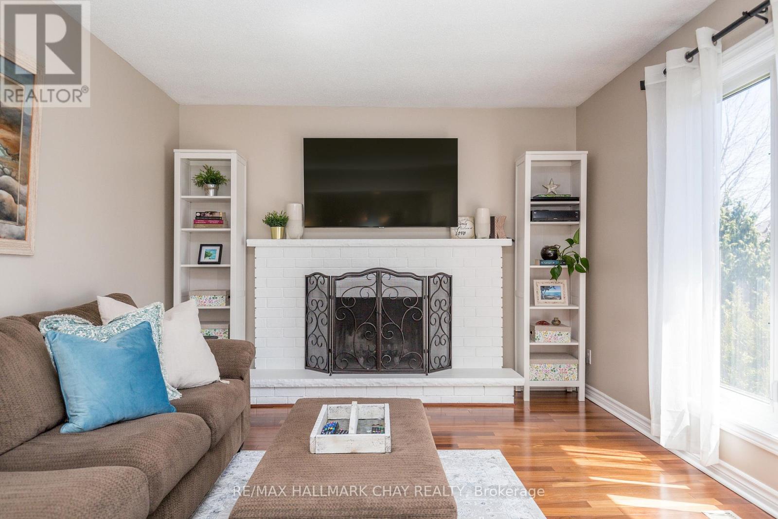 11 Heritage Road, Innisfil (Cookstown), Ontario  L0L 1L0 - Photo 13 - N12695068