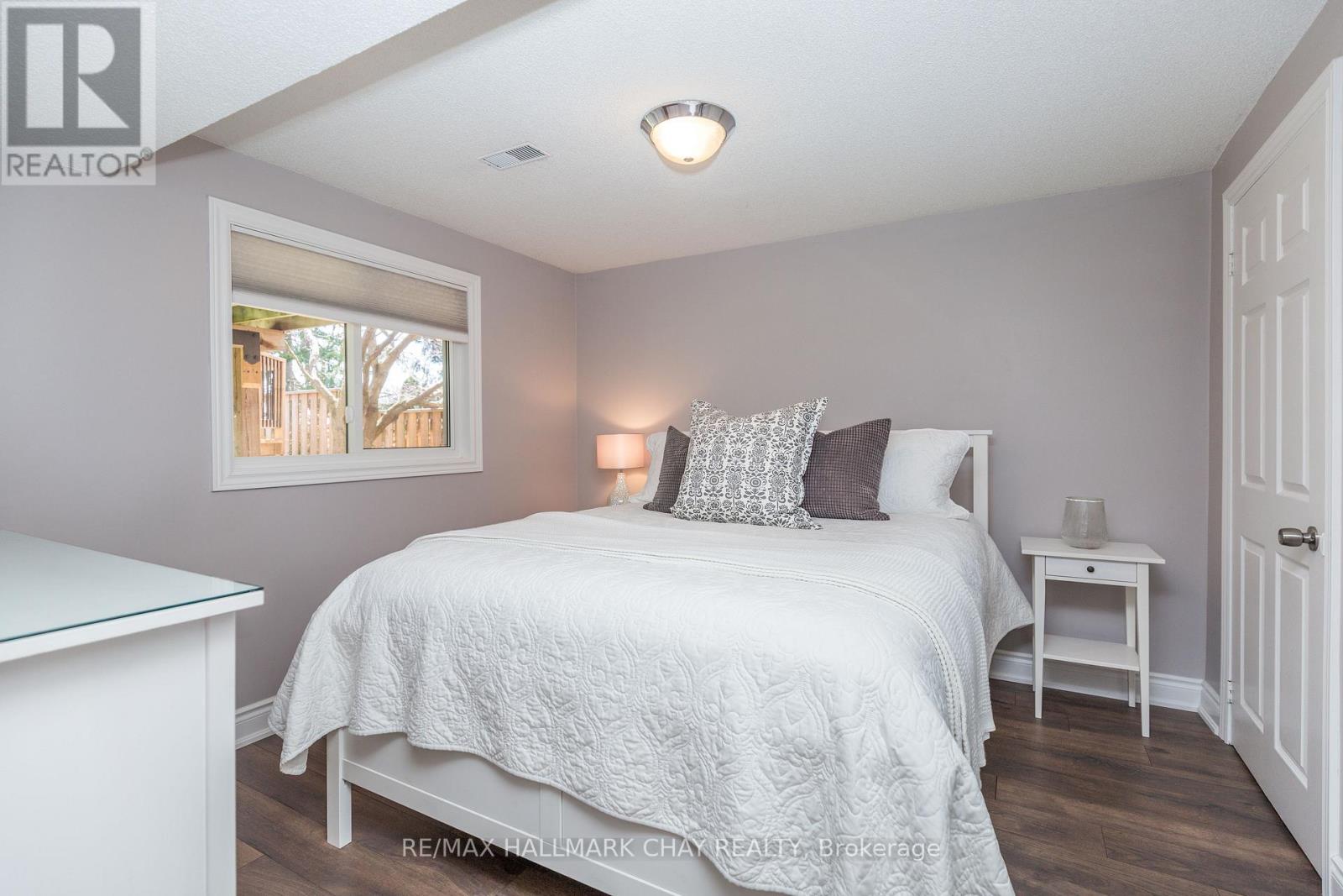 11 Heritage Road, Innisfil (Cookstown), Ontario  L0L 1L0 - Photo 23 - N12695068