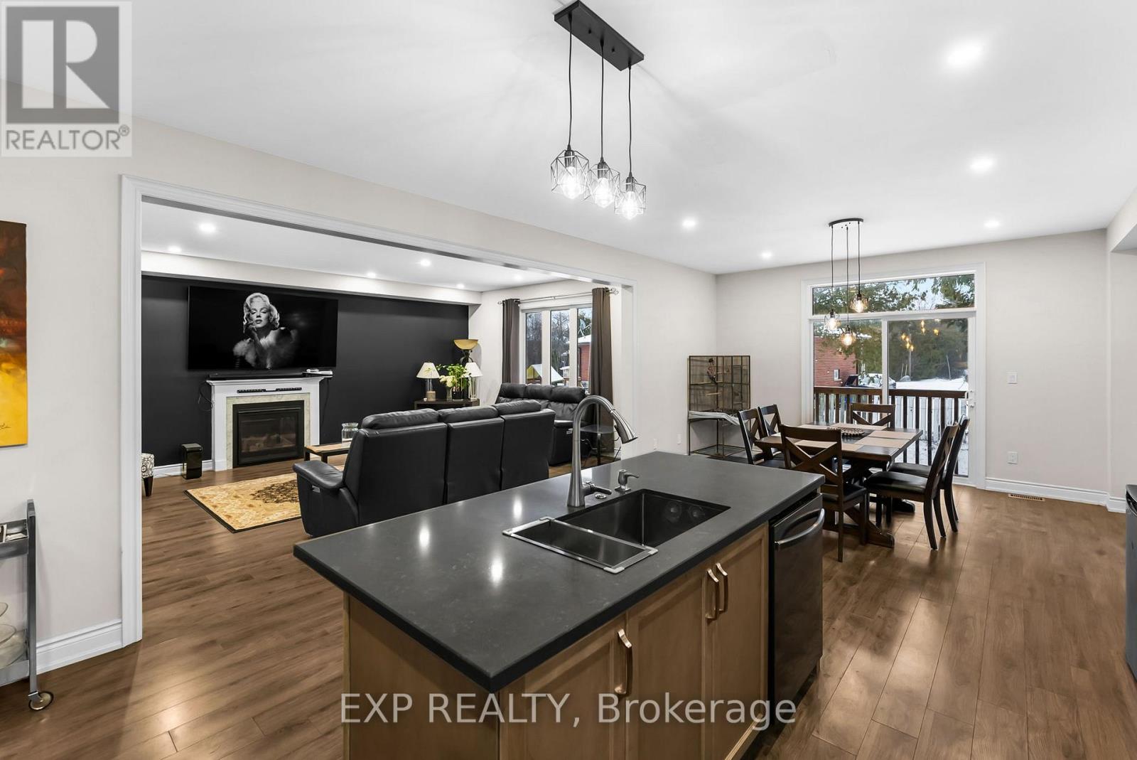 1951 Metro Road N, Georgina, Ontario  L0E 1L0 - Photo 13 - N12695092