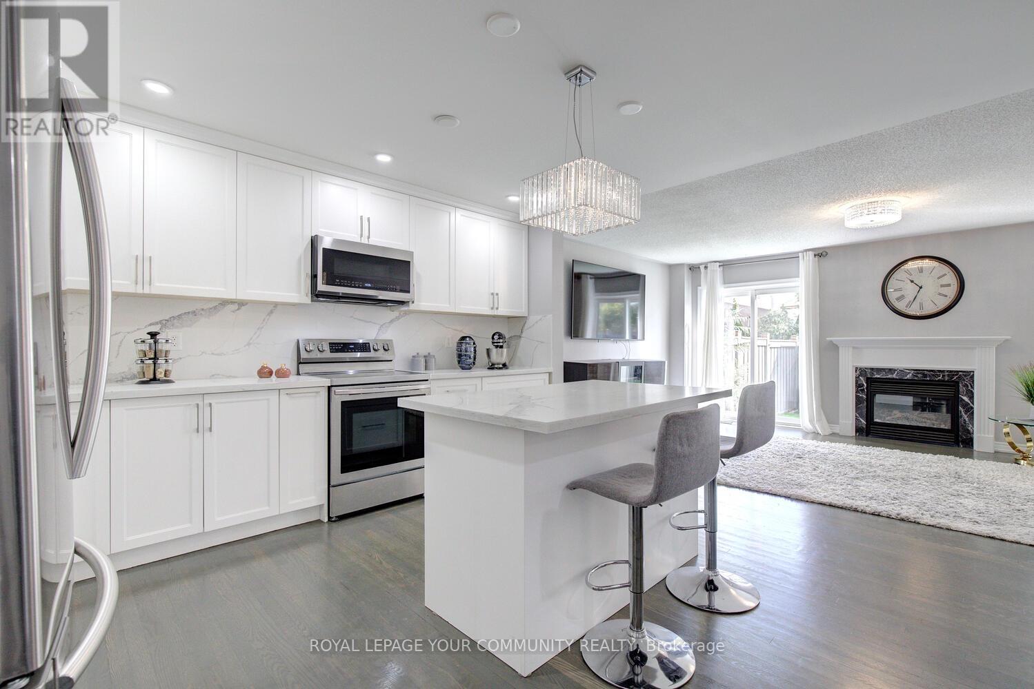 59 Kavala Street, Vaughan, Ontario  L6A 0P6 - Photo 12 - N12695118