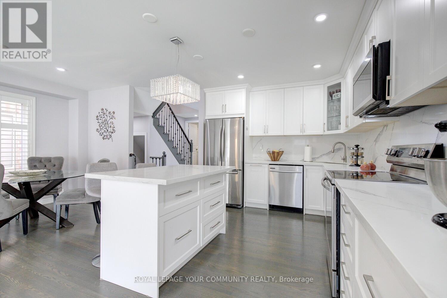 59 Kavala Street, Vaughan, Ontario  L6A 0P6 - Photo 8 - N12695118