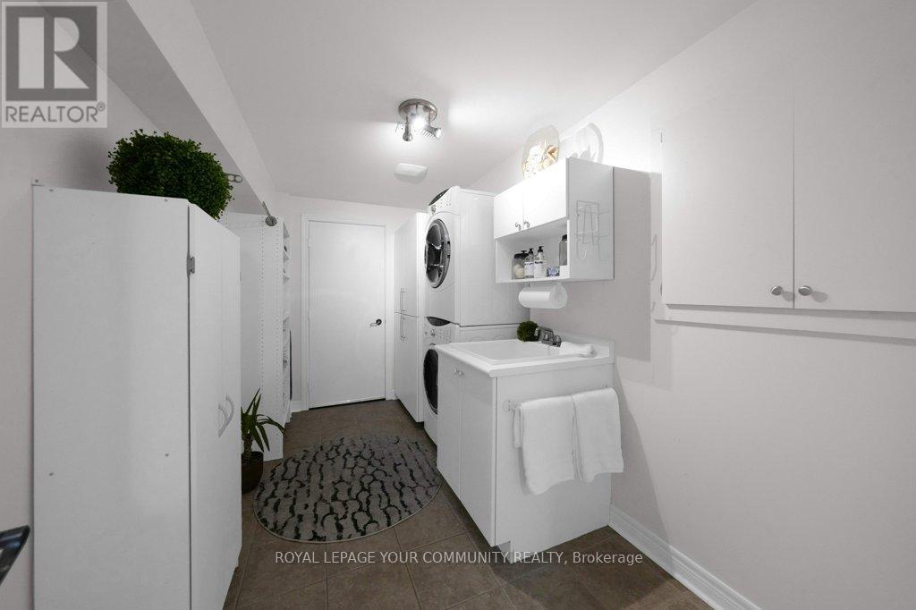 373 Gilpin Drive, Newmarket, Ontario  L3X 3H2 - Photo 31 - N12695156