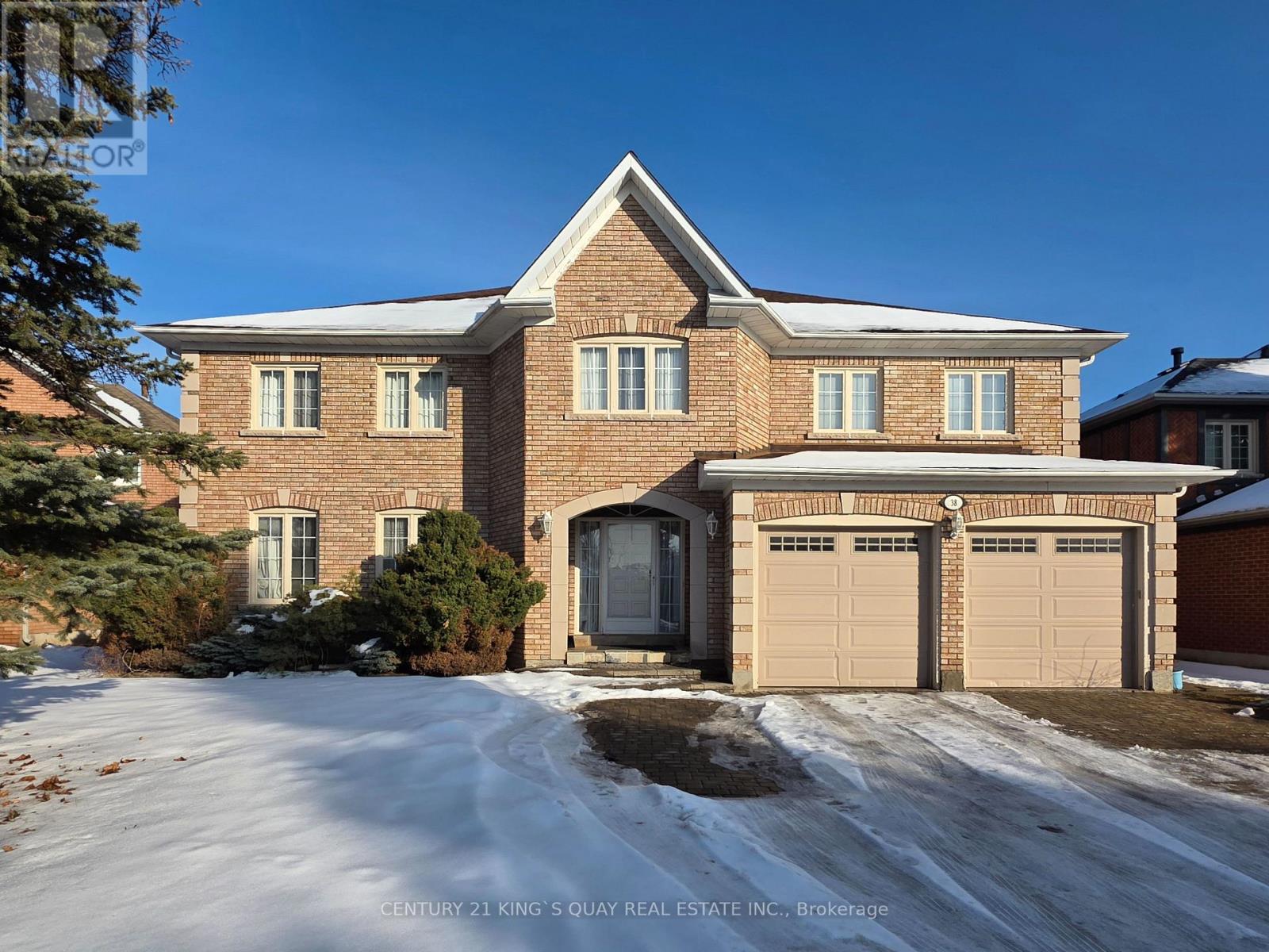 38 CHILTERN HILL, Richmond Hill, Ontario