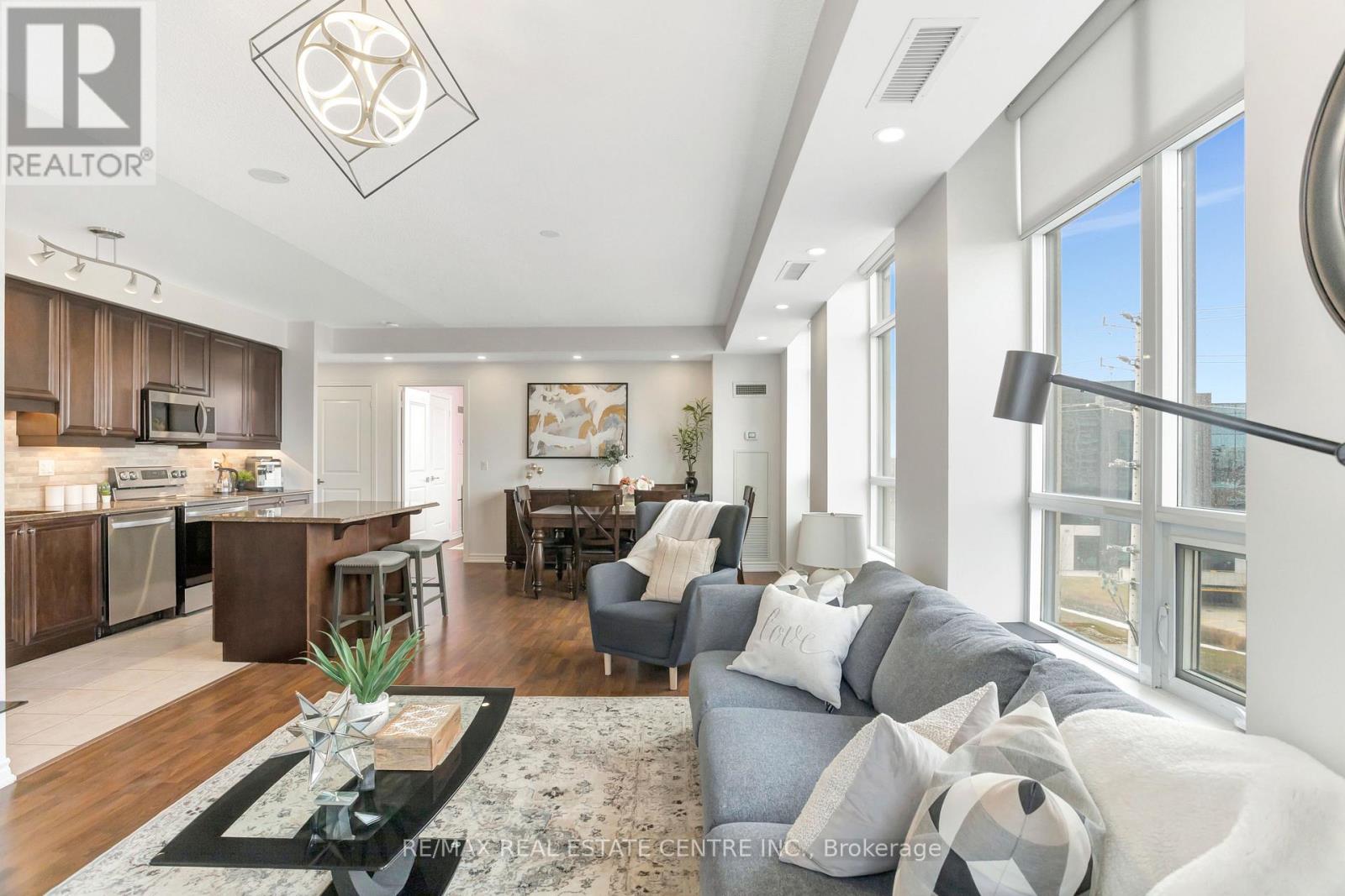 504 - 9225 Jane Street, Vaughan, Ontario  L6A 0J7 - Photo 12 - N12695282